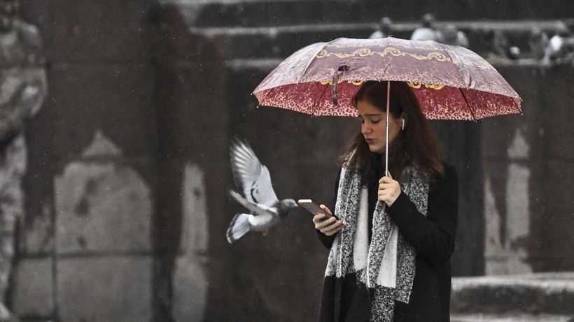 İstanbul sağanak ve soğuk havaya teslim: Saat verildi, kuvvetli geliyor! - Resim: 3