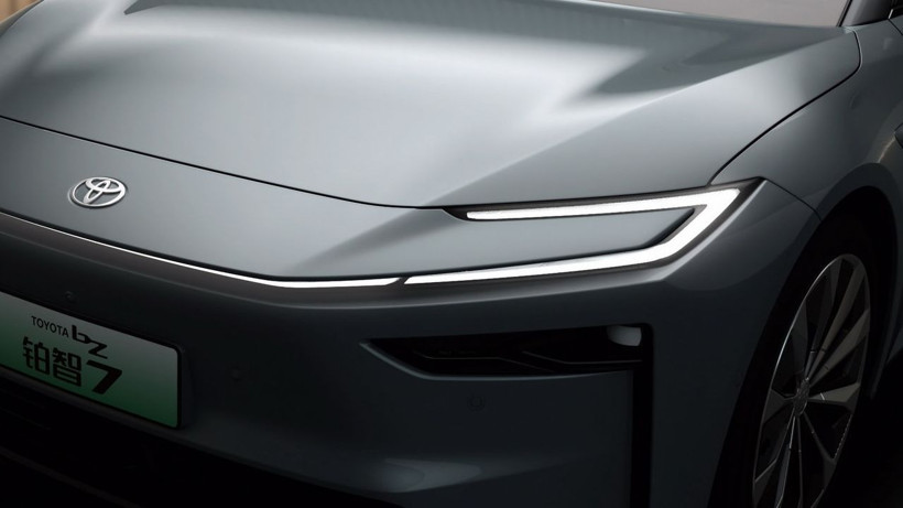 Toyota’nın yeni elektrikli otomobili Türkiye’de; Toyota bZ7 fiyatı çok şaşırtacak - Resim: 4