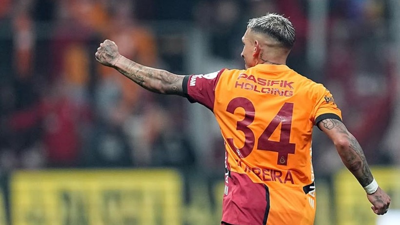 Lucas Torreira’dan şaşırtan Galatasaray kararı; Okan Buruk da devreye girdi - Resim: 3