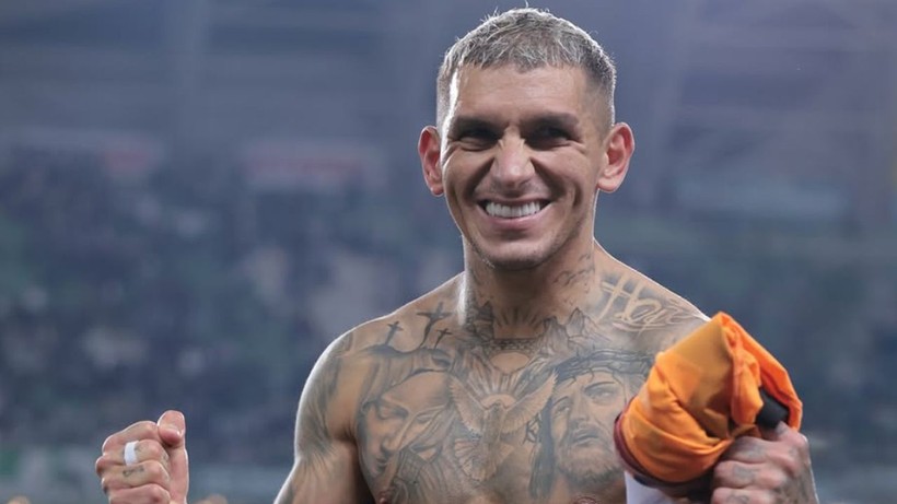Lucas Torreira’dan şaşırtan Galatasaray kararı; Okan Buruk da devreye girdi - Resim: 4