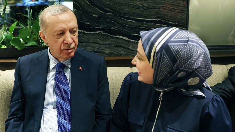 Cumhurbaşkanı Erdoğan kafede vatandaşlarla sohbet etti - Resim: 2