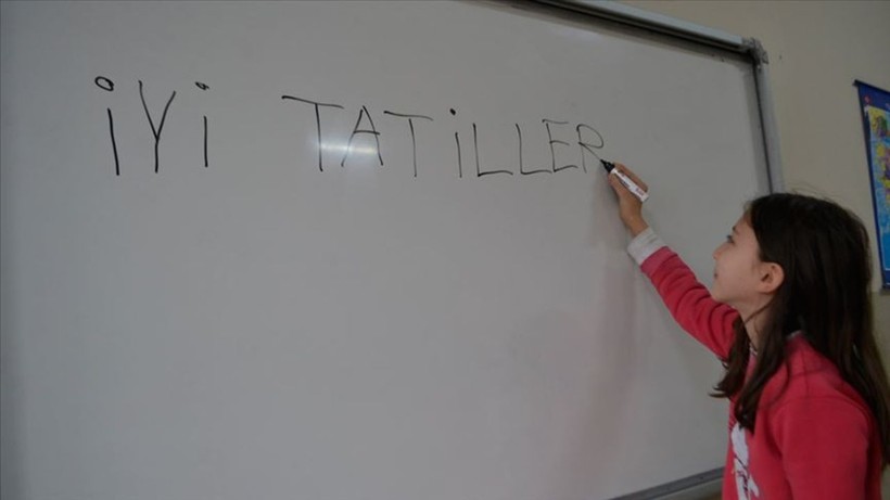 Öğrenciler dikkat! 12 gün tatilin tarihi belli oldu; Değişiklik yapıldı - Resim: 2