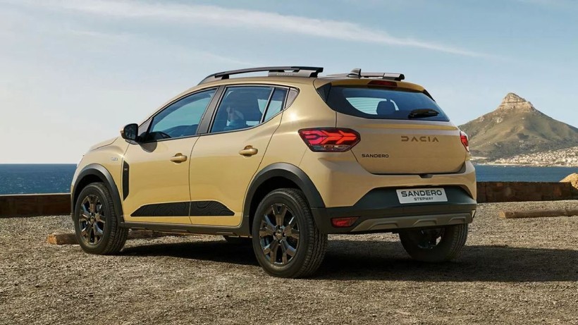 Dacia Mayıs 2025 fiyatları açıklandı: Türkiye’nin en ucuz SUV ve 7 koltuklusu satışta - Resim: 4