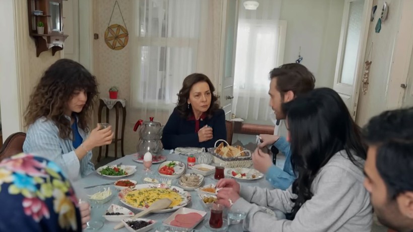 Show TV’den olay yaratan Deha dizisi kararı! Ahsen Eroğlu detayı çok konuşulur - Resim: 2