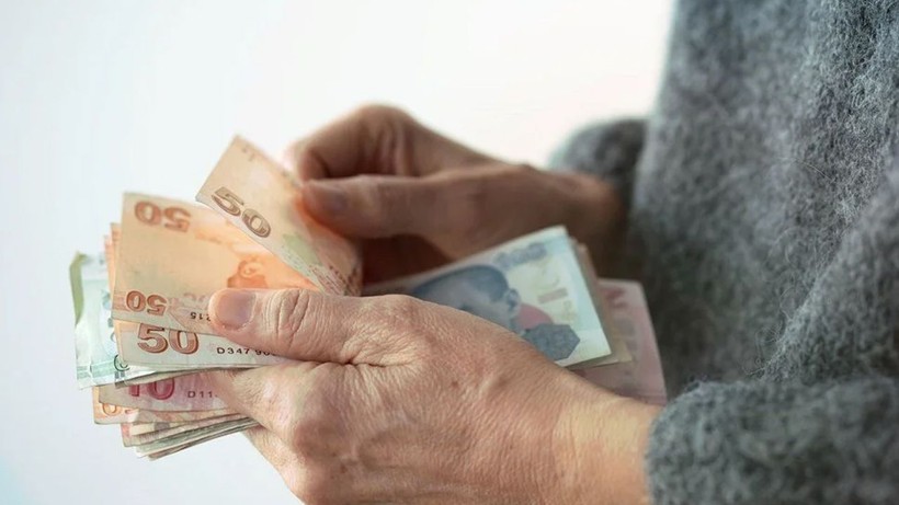 Açıklandı! EYT'ye ek erken emeklilik geliyor; Prim gün sayısı detay çok konuşulur - Resim: 1