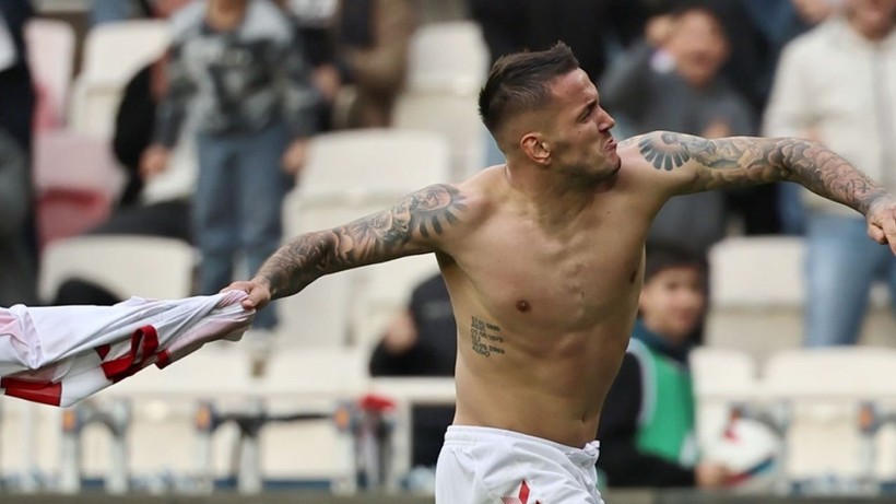 Rey Manaj 1 yıllığına Süper Lig ekibine geliyor; Beşiktaş’ın bütün umutları yıkıldı - Resim: 3