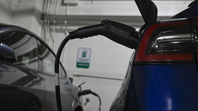 Elektrikli otomobil kullanıcılarına kötü haber; Bir dönem erken bitiyor - Resim: 2