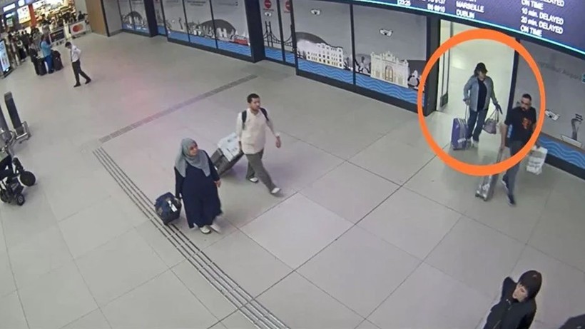 X-ray'de çıkmadı: Röntgene gönderdiler... Cinsel organlarından 6 kilo altın çıktı - Resim: 3