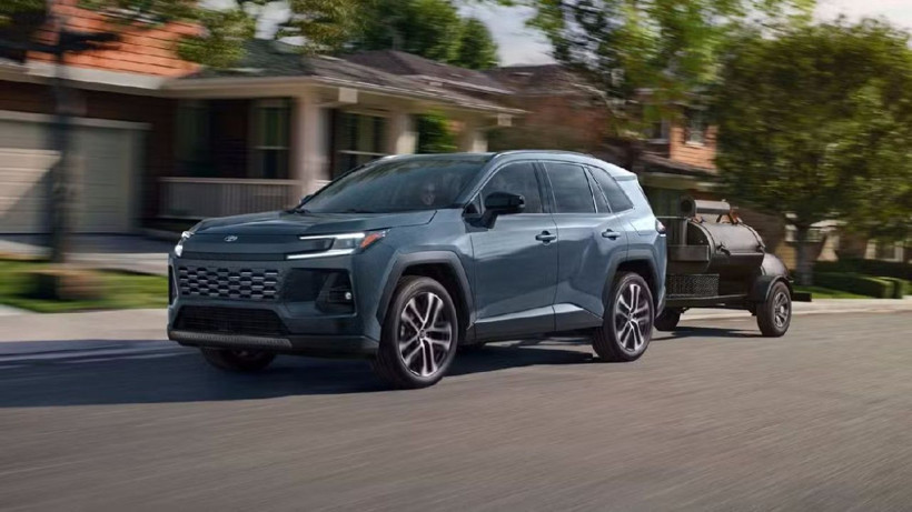 Yeni RAV4 çıldırttı: Hibrit güç ve GR Sport’la şov zamanı - Resim: 4