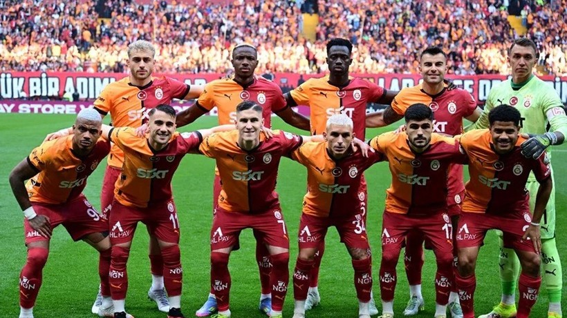 Galatasaray'da yeni sezon bombası resmen patladı; Anlaşma sağlandı! İmza resmen açıklanacak - Resim: 1