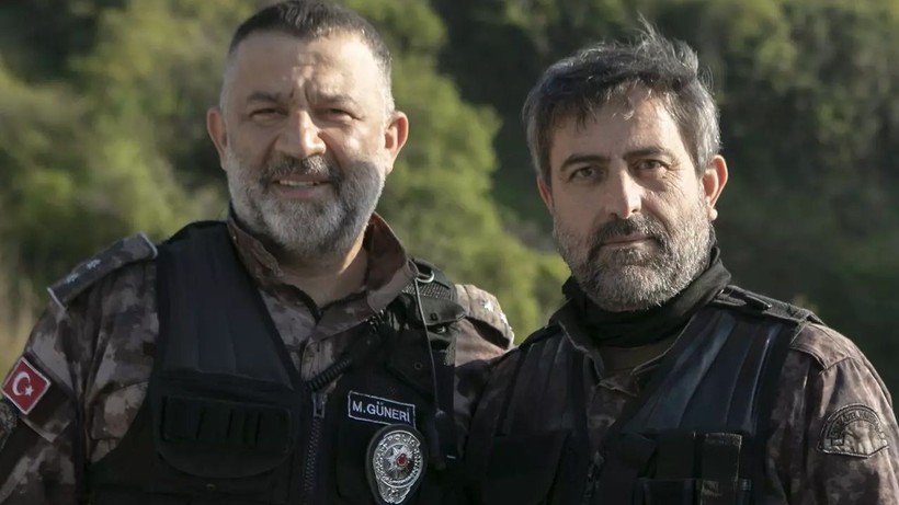 Arka Sokaklar dizisinde yıllar sonra bir ilk daha; Haftalardır herkes bu sahneyi bekliyordu - Resim: 4