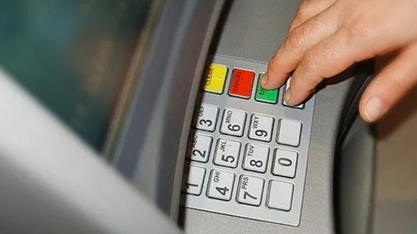 ATM’lerde bulunan bu tuş bakın ne işe yarıyor! Bu gizli özelliği çoğu kişi bilmiyor - Resim: 4