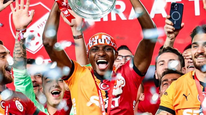 Ve Victor Osimhen artık Galatasaray’da; Kalması değil alacağı maaş daha olay - Resim: 4
