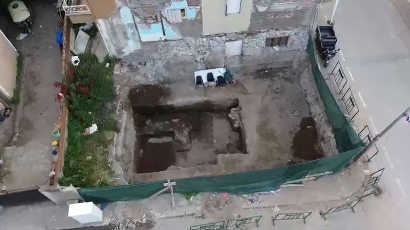 İznik’te kraliçenin sarayı olduğu iddia edilen mozaik ilk kez görüntülendi - Resim: 4
