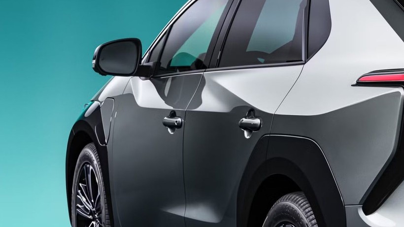 Toyota bZ5 modelinin menzili bakın ne kadar; En çok fiyatı merak ediliyordu - Resim: 1