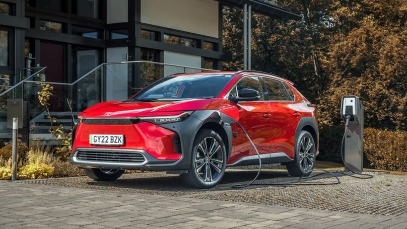 Toyota bZ5 modelinin menzili bakın ne kadar; En çok fiyatı merak ediliyordu - Resim: 4