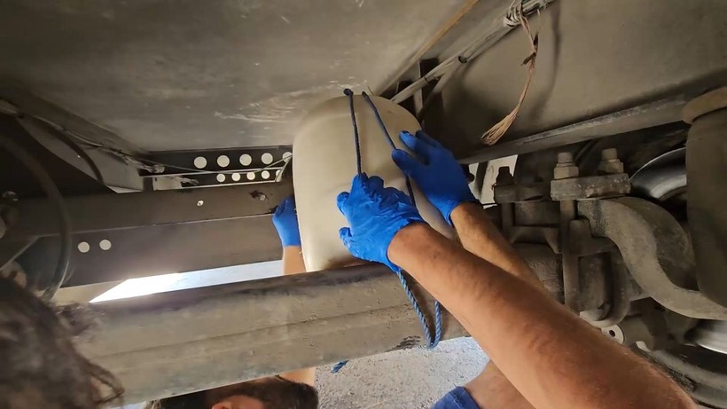 TIR'a gizlenmiş 30 kilogram uyuşturucuyu 'Hector' buldu - Resim: 3