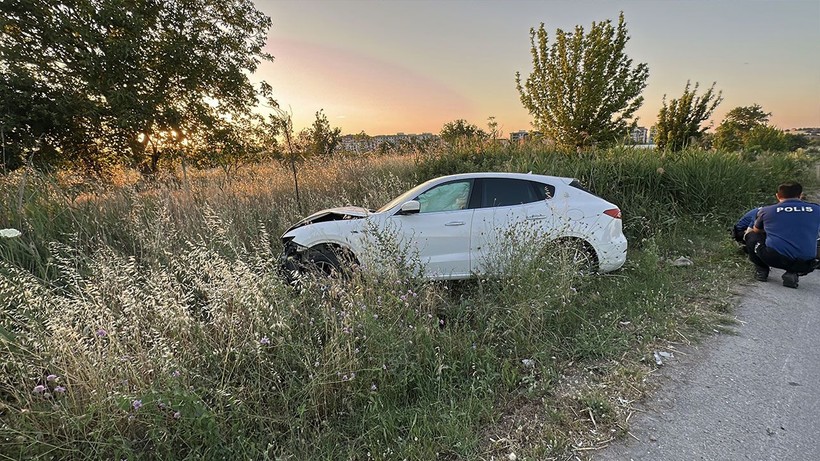 Çanakkale’de zincirleme kaza: 5 yaralı - Resim: 1
