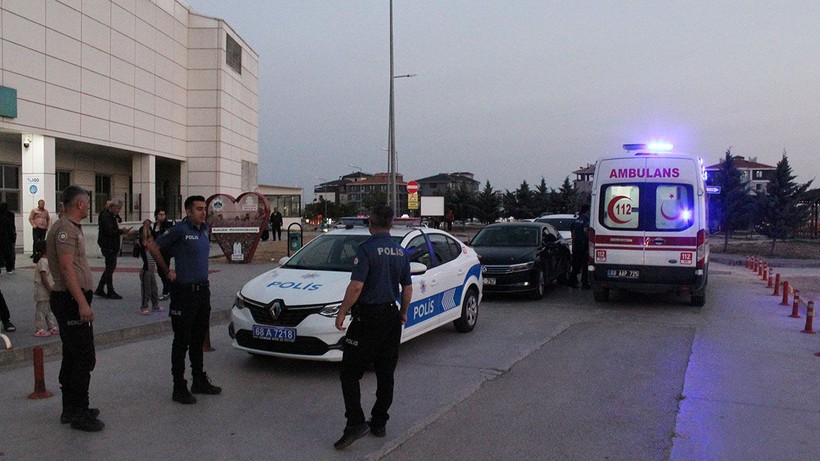 Tartıştığı arkadaşını, boğazına şişe saplayıp öldürdü - Resim: 3