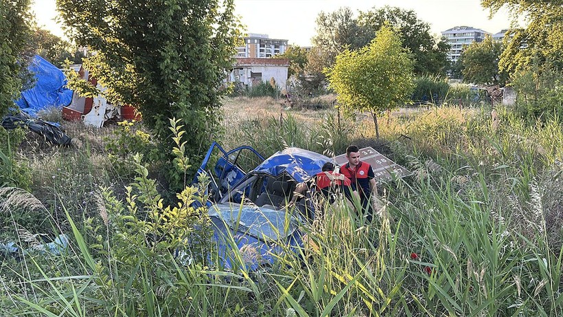 Çanakkale’de zincirleme kaza: 5 yaralı - Resim: 4