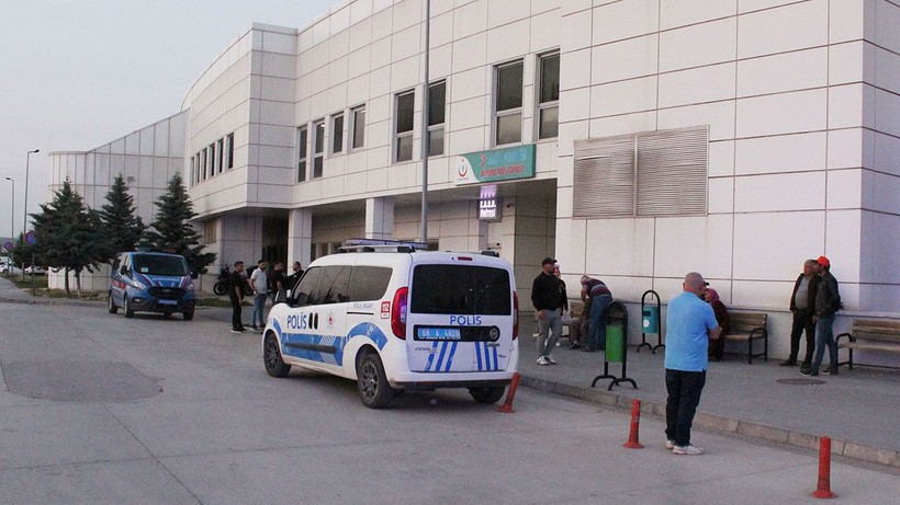Tartıştığı arkadaşını, boğazına şişe saplayıp öldürdü - Resim: 4