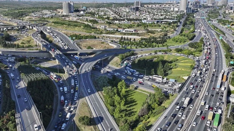 Yollarda bayram trafiği artıyor - Resim: 4