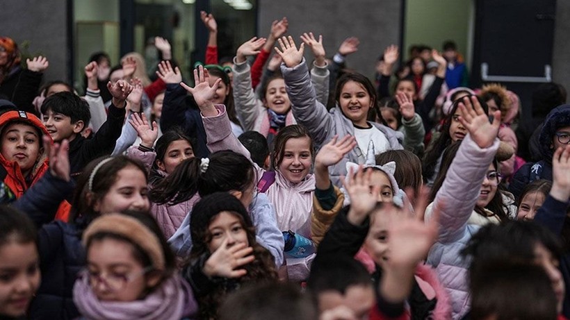 Ve öğrencilerin beklediği haber sonunda geldi; Yaz tatili erken başlıyor - Resim: 1