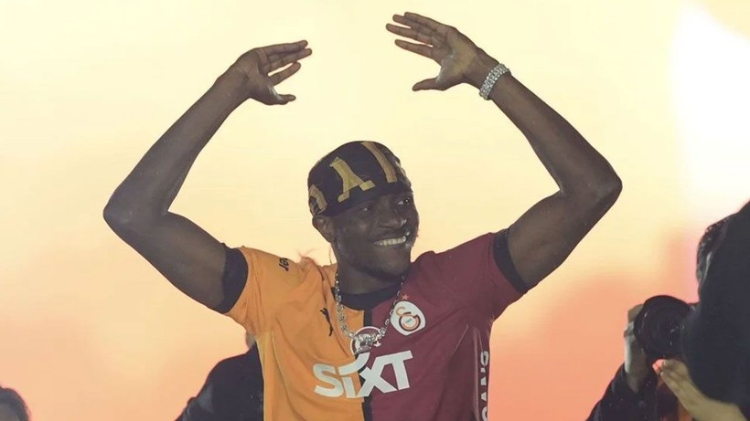 Victor Osimhen transferinde beklenmeyen gelişme! Ücret yükselmesine rağmen teklifi reddetti - Resim: 3