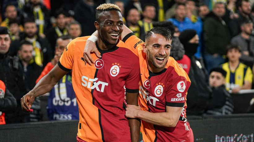 Ve Victor Osimhen resmen resti çekti; Yıldız futbolcu imzayı atıyor - Resim: 2