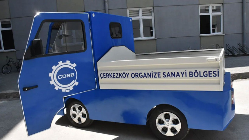 Tekirdağ'da meslek liseli öğrenciler, elektrikli kamyonet üretti - Resim: 3