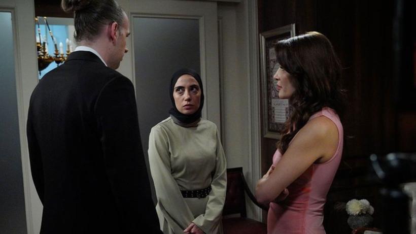 Kızılcık Şerbeti dizisi oyuncuları kadrodan çıktı; Yeni başrol çok tanıdık isim - Resim: 1