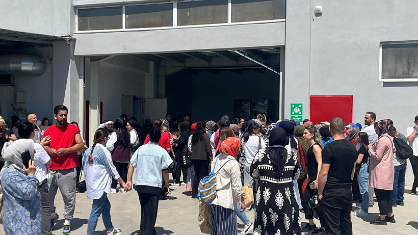 Fabrikanın tavanı çöktü; 3 işçi yaralı - Resim: 4