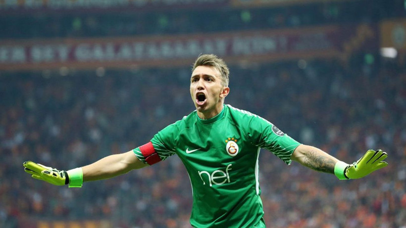 Fernando Muslera’nın yerine dünya yıldızı geliyor; Galatasaray'ın kalesi artık o isme emanet - Resim: 3
