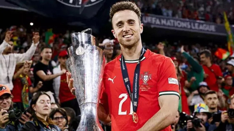 Araç yanarak paramparça halde bulunmuş! İşte Diogo Jota'nın hayatını kaybettiği kazanın görüntüleri - Resim: 1