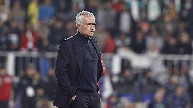 Jose Mourinho Real Madrid'in yıldızını ikna etti; Dünyaca ünlü isim imza için geliyor - Resim: 3