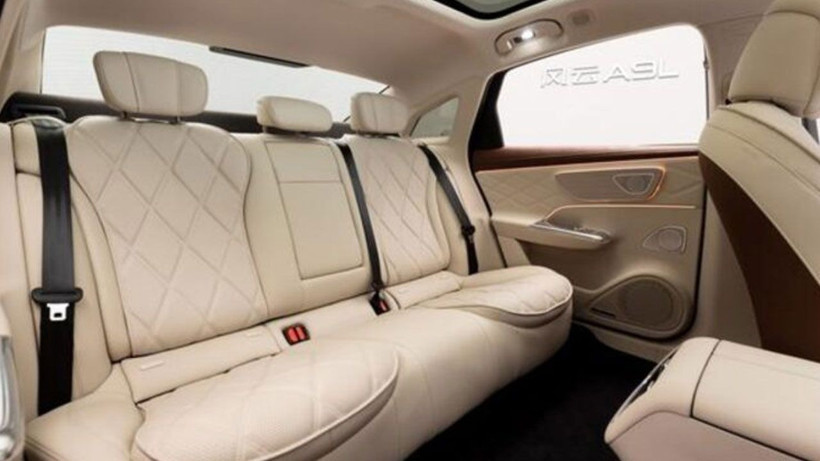 14,5 dakikada şarj oluyor! Menzili 2 bin kilometre - Chery'nin bu modelinin fiyatı daha olay - Resim: 4