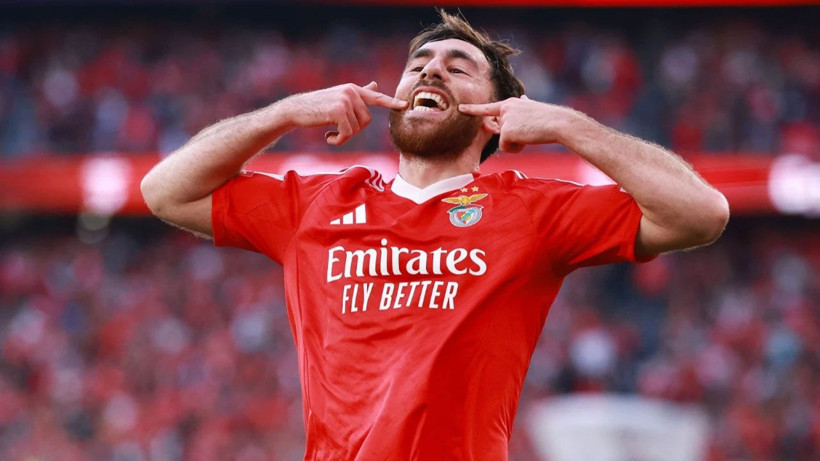 Yıldız futbolcu Orkun Kökçü resti çekti; Beşiktaş camiası bu haberi konuşuyor - Resim: 3