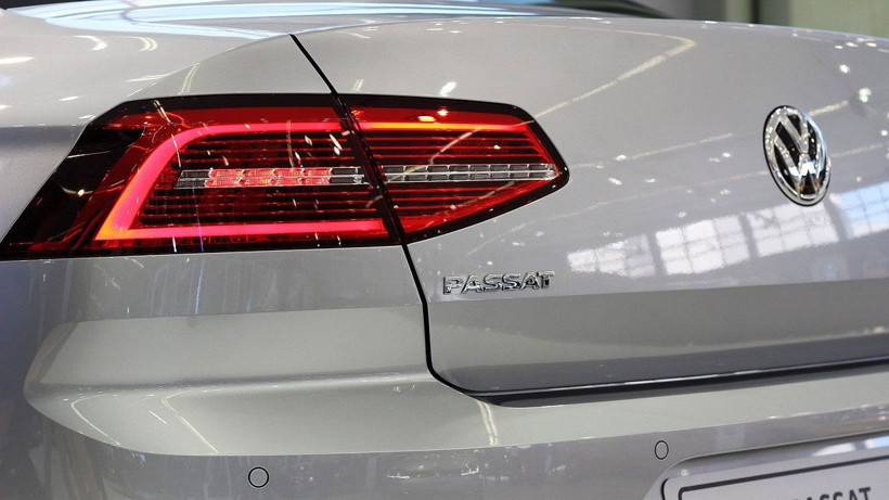 Volkswagen Passat fiyat listesi tam bir olay! 1.5 eTSI bile artık hayal - Resim: 1