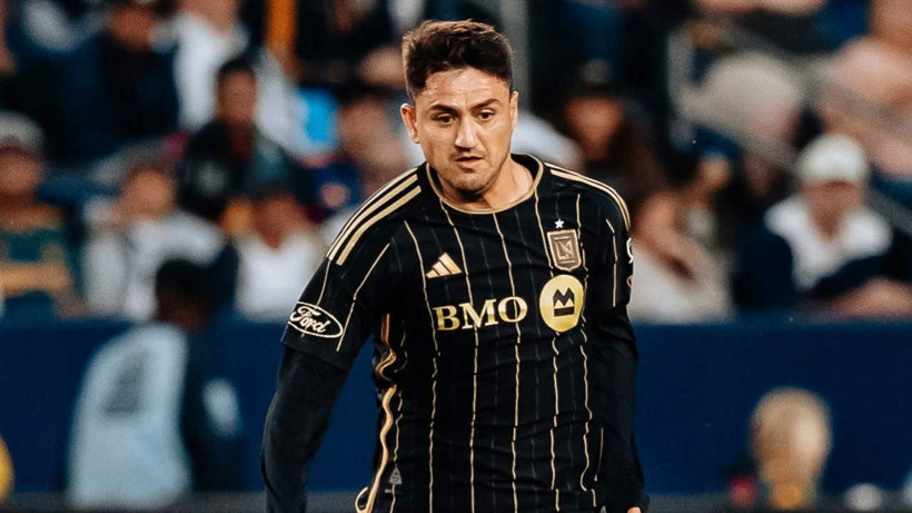 Cengiz Ünder Süper Lig ekibine hayırlı olsun; Yılın transferinde sürpriz detay - Resim: 4