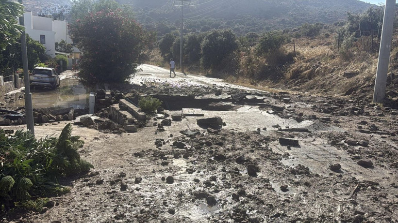 Bodrum’da ana su isale hattı patladı, yol trafiğe kapandı - Resim: 3