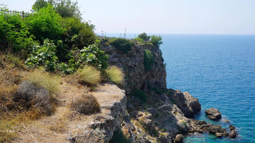 Antalya'da 'falezlerin gelini' de yangından etkilendi - Resim: 2