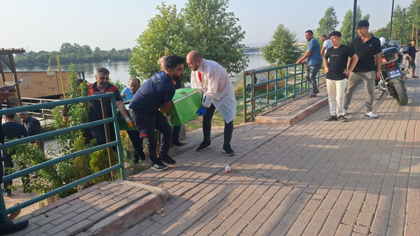 Şanlıurfa’da, Fırat Nehri'nde erkek cesedi bulundu - Resim: 2