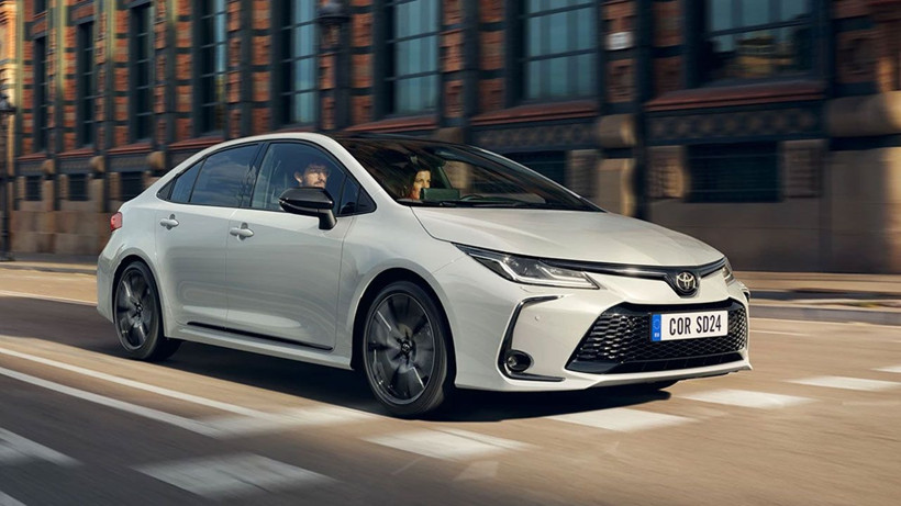 Toyota tam 360 bin TL birden indirim yaptı; Dev marka fiyatları dibe çekti - Resim: 1