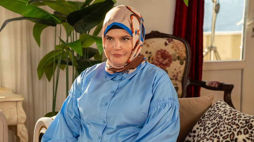 Ve Kızılcık Şerbeti dizisi yayından kaldırılıyor; Artık o kanalda yayınlanacak - Resim: 1