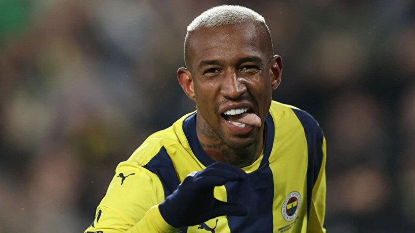 Fenerbahçe’de yıldız isimle ile yollar ayrılacak; Ali Koç’un izleri siliniyor - Resim: 1