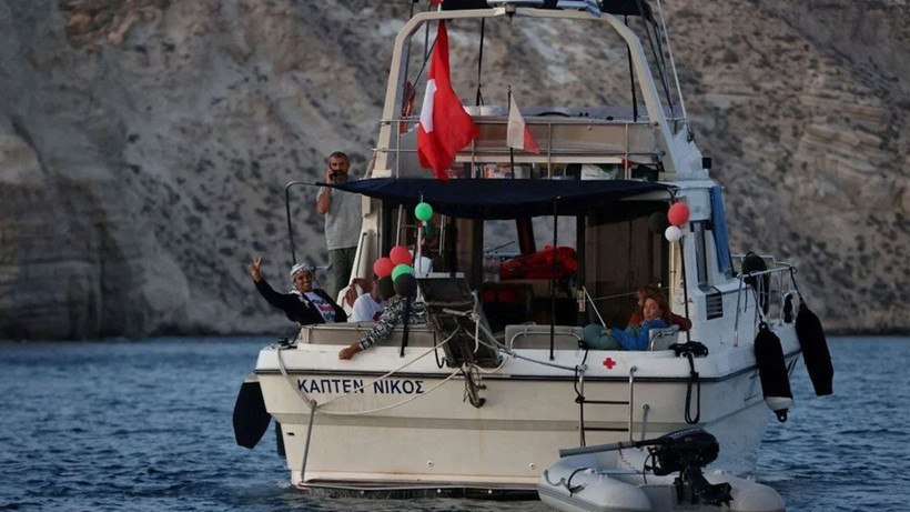 İsrail savaş gemileri Sumud Filosu'nu kuşattı - Resim: 3