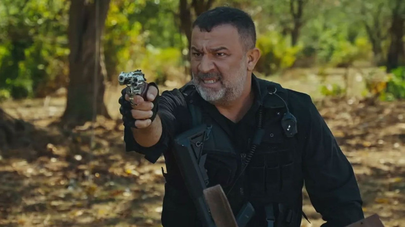 Arka Sokaklar dizisini izleyenler ayağa kalktı; O sahne gelince herkes kapattı - Resim: 1