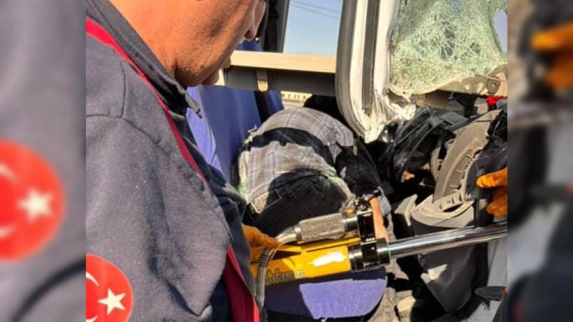 Malatya'da hafriyat kamyonu ile kamyonet çarpıştı: 1 ölü - Resim: 2