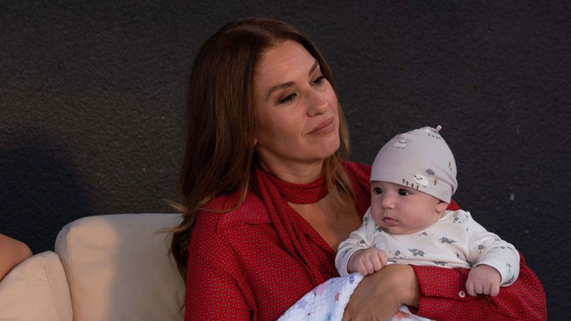 Kızılcık Şerbeti dizisi bu ifşa ile çalkalanıyor! Başrol oyuncusu yine yapacağını yaptı - Resim: 1