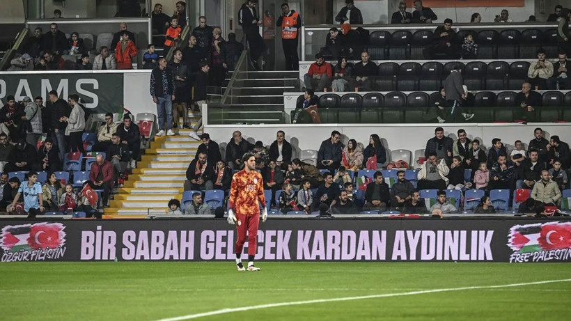 Başakşehir taraftarından Filistin'e destek - Resim: 3